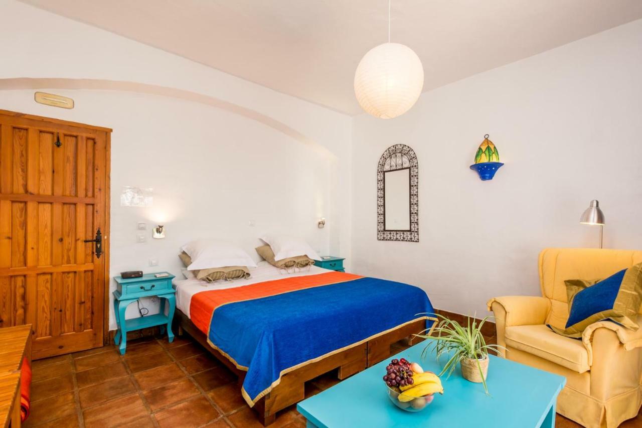 Hotel Los Castanos (Adults Only) Cartajima Exterior photo
